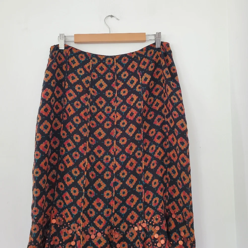 100% Silk Black Rust Print Skirt 12 Copper Sequins Ruffle Hem JONES NEW YORK EUC